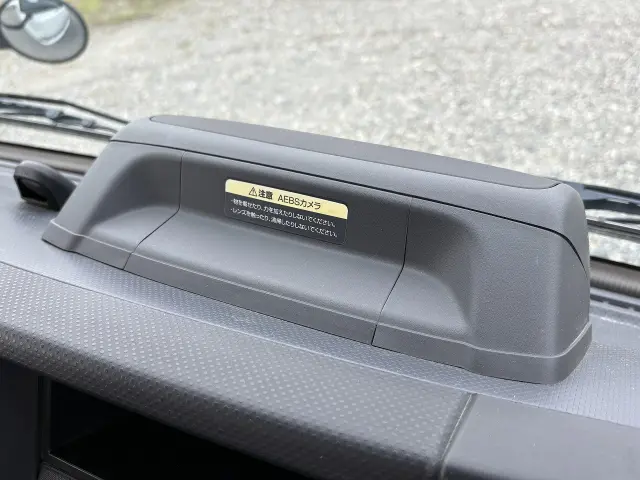 いすゞ エルフ 2RG-NJR88AD(2WD)の写真44