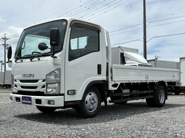 いすゞ エルフ TRG-NMR85AR(2WD)の写真1