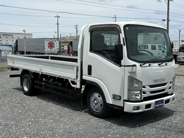 いすゞ エルフ TRG-NMR85AR(2WD)の写真6