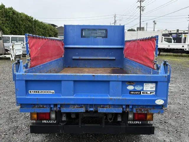 いすゞ エルフ TPG-NJR85AD(2WD)の写真2