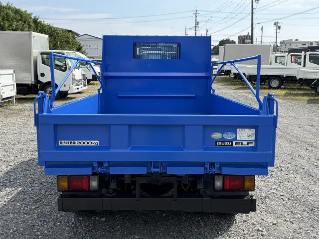いすゞ エルフ TPG-NJR85AD(2WD)の写真2