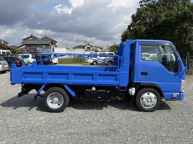 いすゞ エルフ TPG-NJR85AD(2WD)の写真8