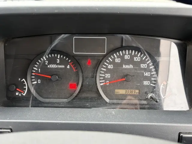 いすゞ エルフ TPG-NJR85AD(2WD)の写真39