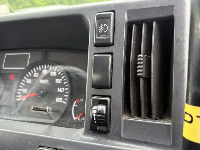 いすゞ エルフ TPG-NJR85AD(2WD)の写真43