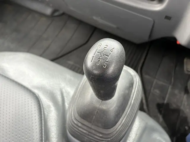 いすゞ エルフ TPG-NJR85AD(2WD)の写真48