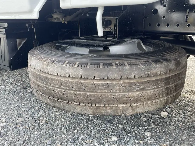 いすゞ エルフ TKG-NJR85A(2WD)の写真19