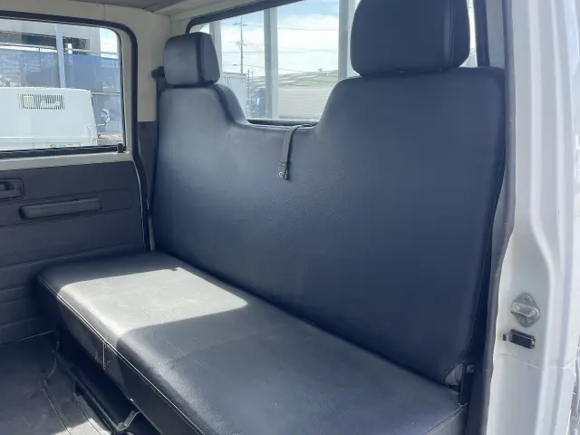 いすゞ エルフ TKG-NJR85A(2WD)の写真34