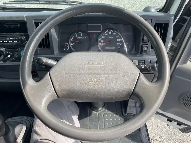いすゞ エルフ TKG-NJR85A(2WD)の写真37
