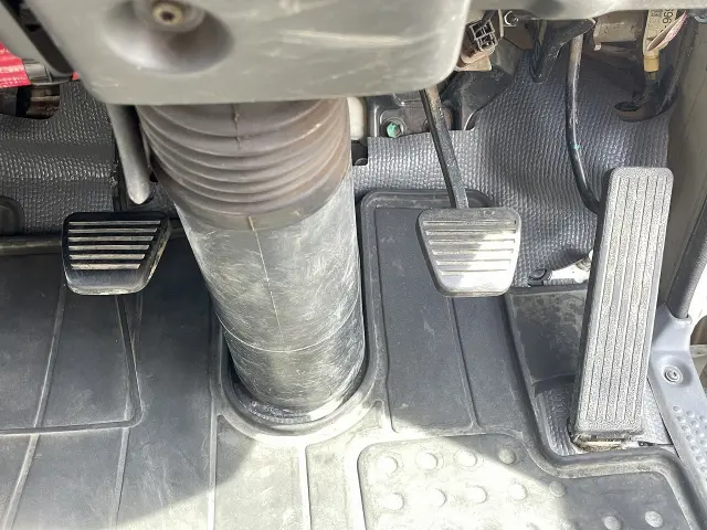 いすゞ エルフ TKG-NJR85A(2WD)の写真40