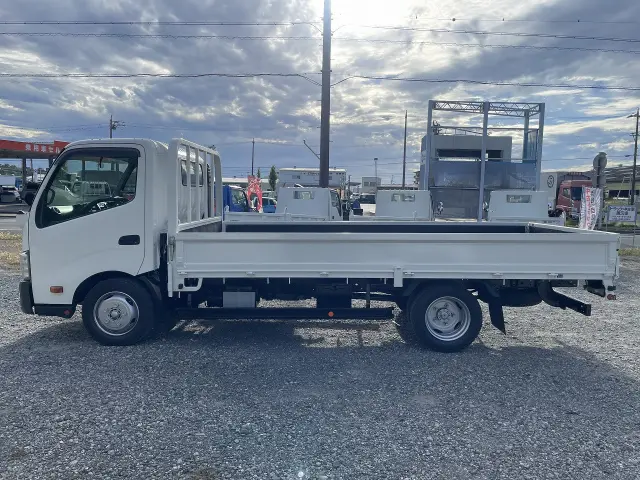 日野 デュトロ TPG-XZU710M(2WD)の写真7