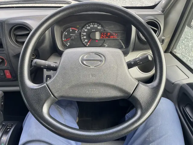 日野 デュトロ TPG-XZU710M(2WD)の写真35