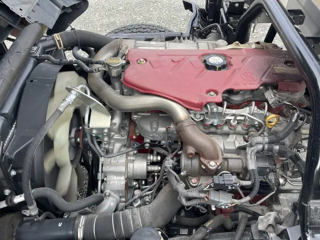 日野 デュトロ TPG-XZU710M(2WD)の写真32