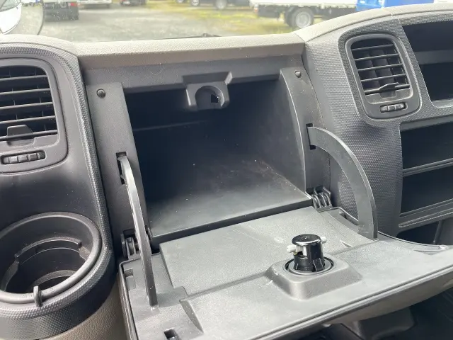 日産 アトラス CBF-SQ2F24(2WD)の写真32