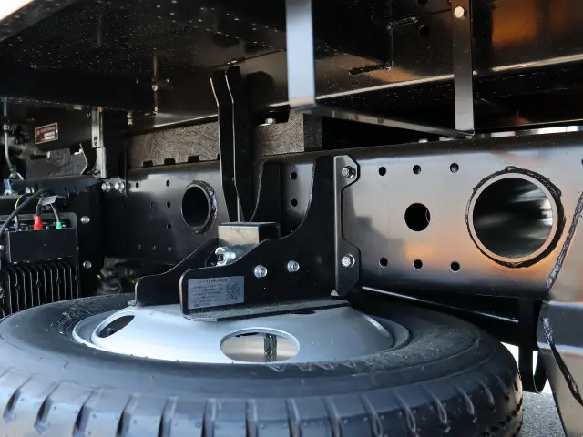 三菱 キャンター 2RG-FBA60の写真28