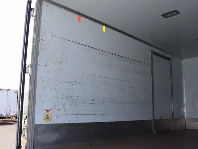 日野 デュトロ TKG-XZU710Mの写真12