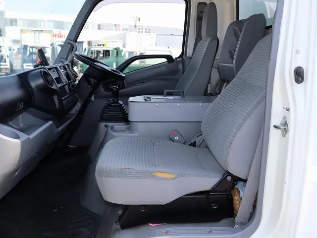 日野 デュトロ TKG-XZU710Mの写真16