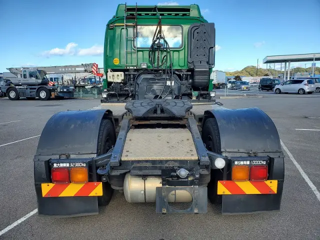 いすゞ ギガ LKG-EXD52ADの写真5