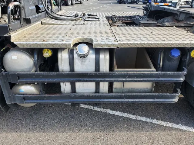 いすゞ ギガ LKG-EXD52ADの写真17