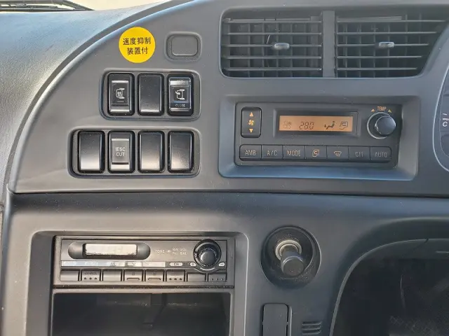 いすゞ ギガ LKG-EXD52ADの写真26