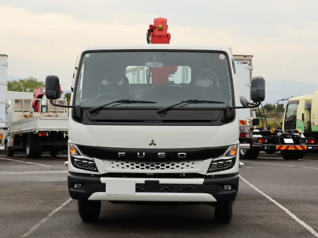 三菱 キャンター 2PG-FEB80(2WD)の写真3
