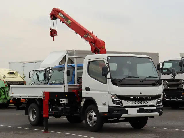 三菱 キャンター 2PG-FEB80(2WD)の写真4