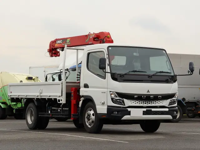 三菱 キャンター 2PG-FEB80(2WD)の写真5