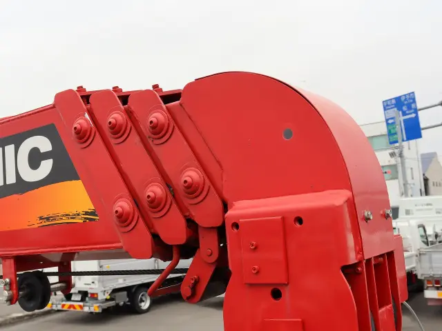 三菱 キャンター 2PG-FEB80(2WD)の写真18