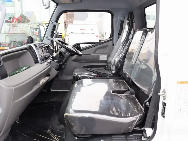 三菱 キャンター 2PG-FEB80(2WD)の写真34