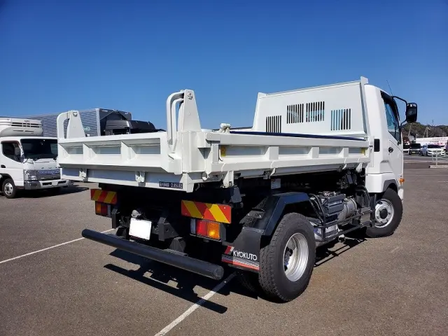 三菱 ファイター 2KG-FK72Fの写真3