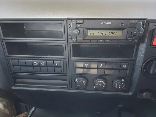 三菱 ファイター 2KG-FK72Fの写真20