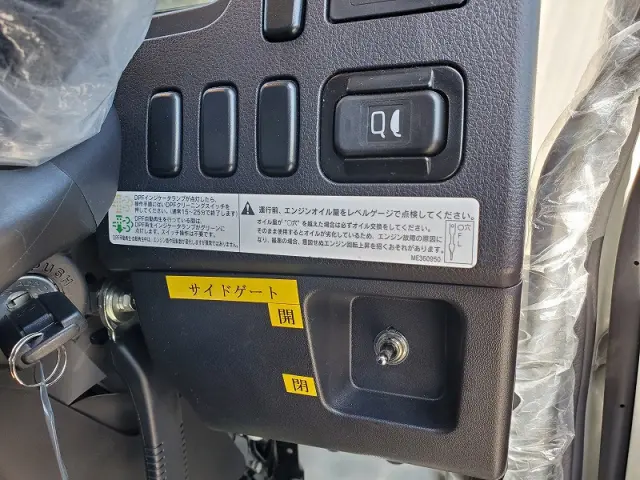 三菱 ファイター 2KG-FK72Fの写真23