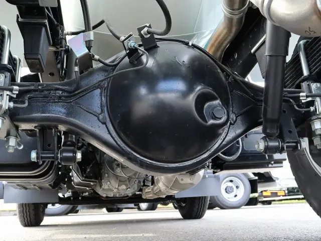 いすゞ エルフ 2RG-NKR88M(2WD)の写真26