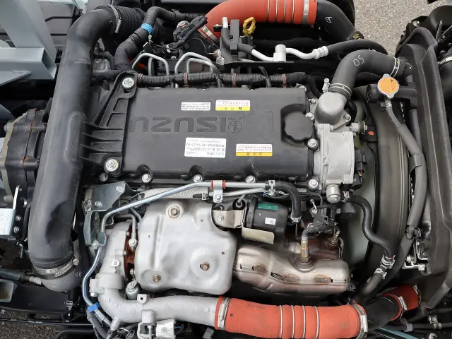 いすゞ エルフ 2RG-NKR88M(2WD)の写真30