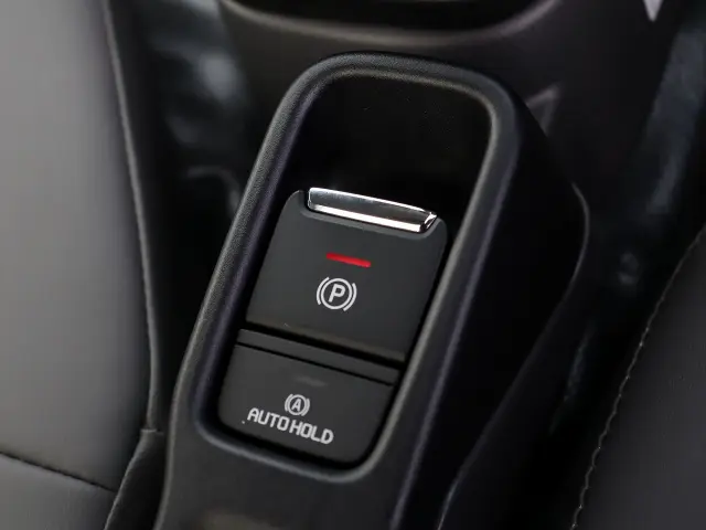 いすゞ エルフ 2RG-NKR88M(2WD)の写真37