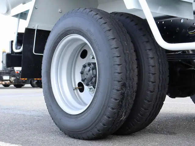 いすゞ エルフ 2RG-NKR88M(2WD)の写真41