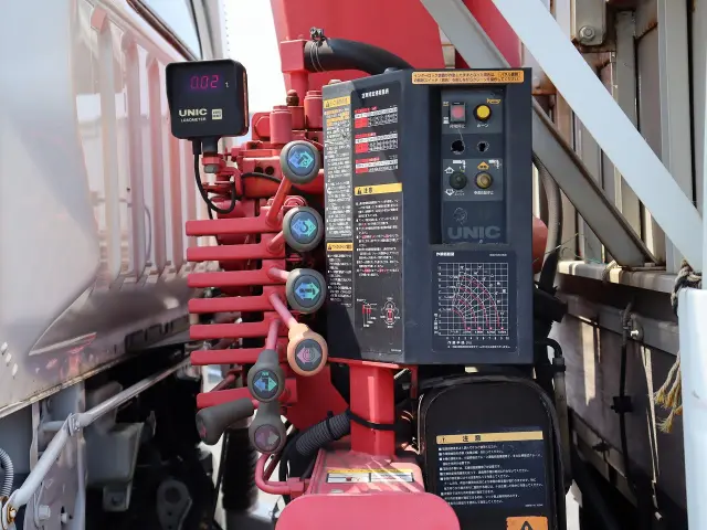 三菱 キャンター TKG-FEB50(2WD)の写真12