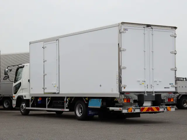 三菱 ファイター 2KG-FK65F(2WD)の写真2