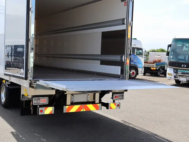 日野 レンジャー 2KG-FD2ABG(2WD)の写真14