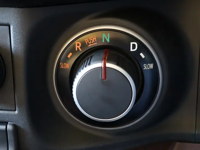 日野 レンジャー 2KG-FD2ABG(2WD)の写真27