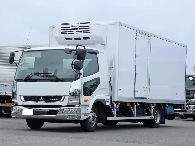 三菱 ファイター 2KG-FK65F(2WD)の写真1