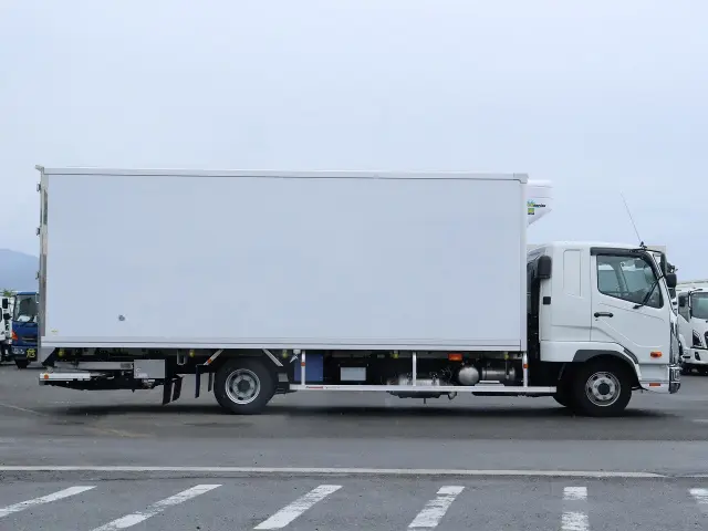 三菱 ファイター 2KG-FK65F(2WD)の写真6