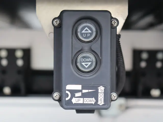 三菱 ファイター 2KG-FK65F(2WD)の写真19