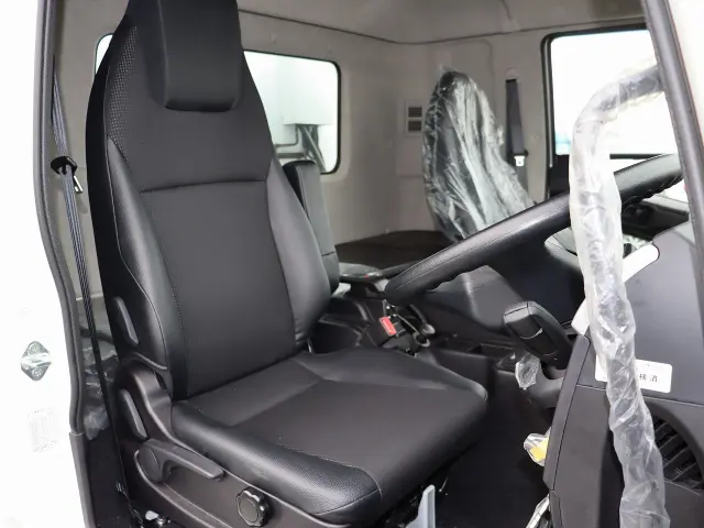 三菱 ファイター 2KG-FK65F(2WD)の写真35