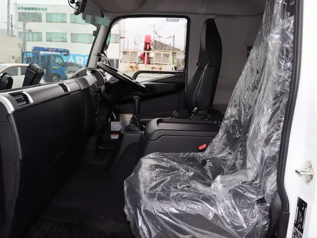 三菱 ファイター 2KG-FK65F(2WD)の写真36