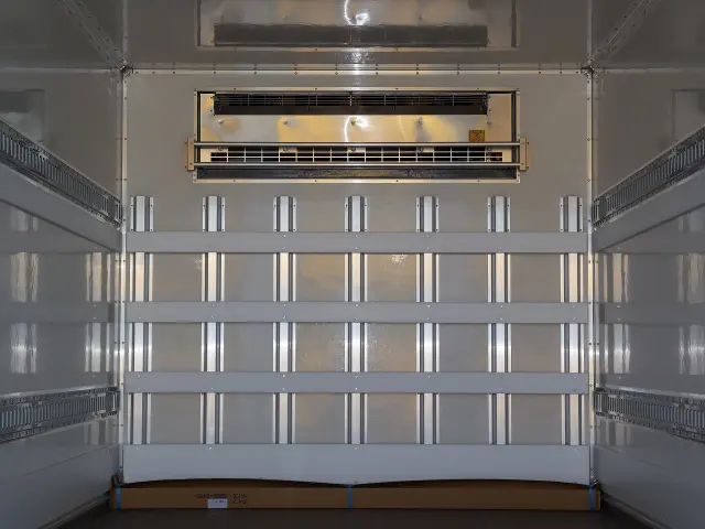 日野 レンジャー 2KG-FD2ABG(2WD)の写真9