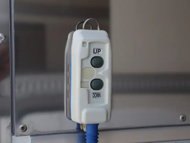 日野 レンジャー 2KG-FD2ABG(2WD)の写真12