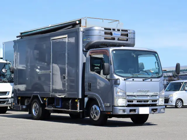 いすゞ エルフ TKG-NMR85AN(2WD)の写真3