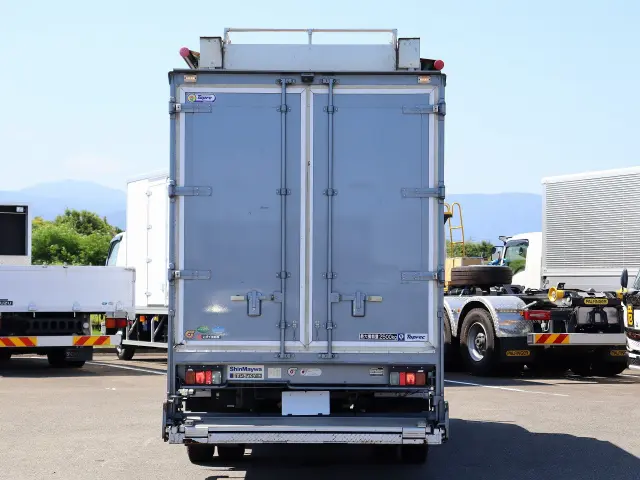 いすゞ エルフ TKG-NMR85AN(2WD)の写真6