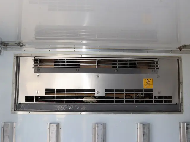 いすゞ エルフ TKG-NMR85AN(2WD)の写真13