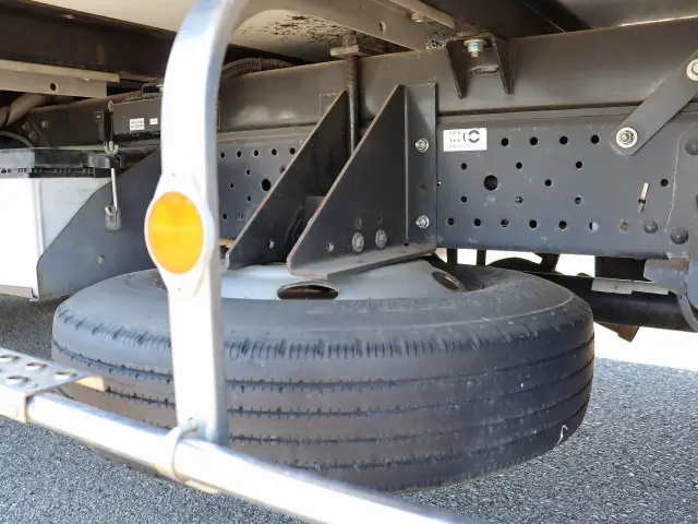 いすゞ エルフ TKG-NMR85AN(2WD)の写真21